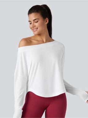 HALARA Off-Shoulder Short White Long Sleeve Top